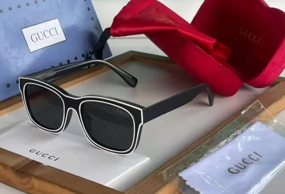 Gucci sunglasses 62