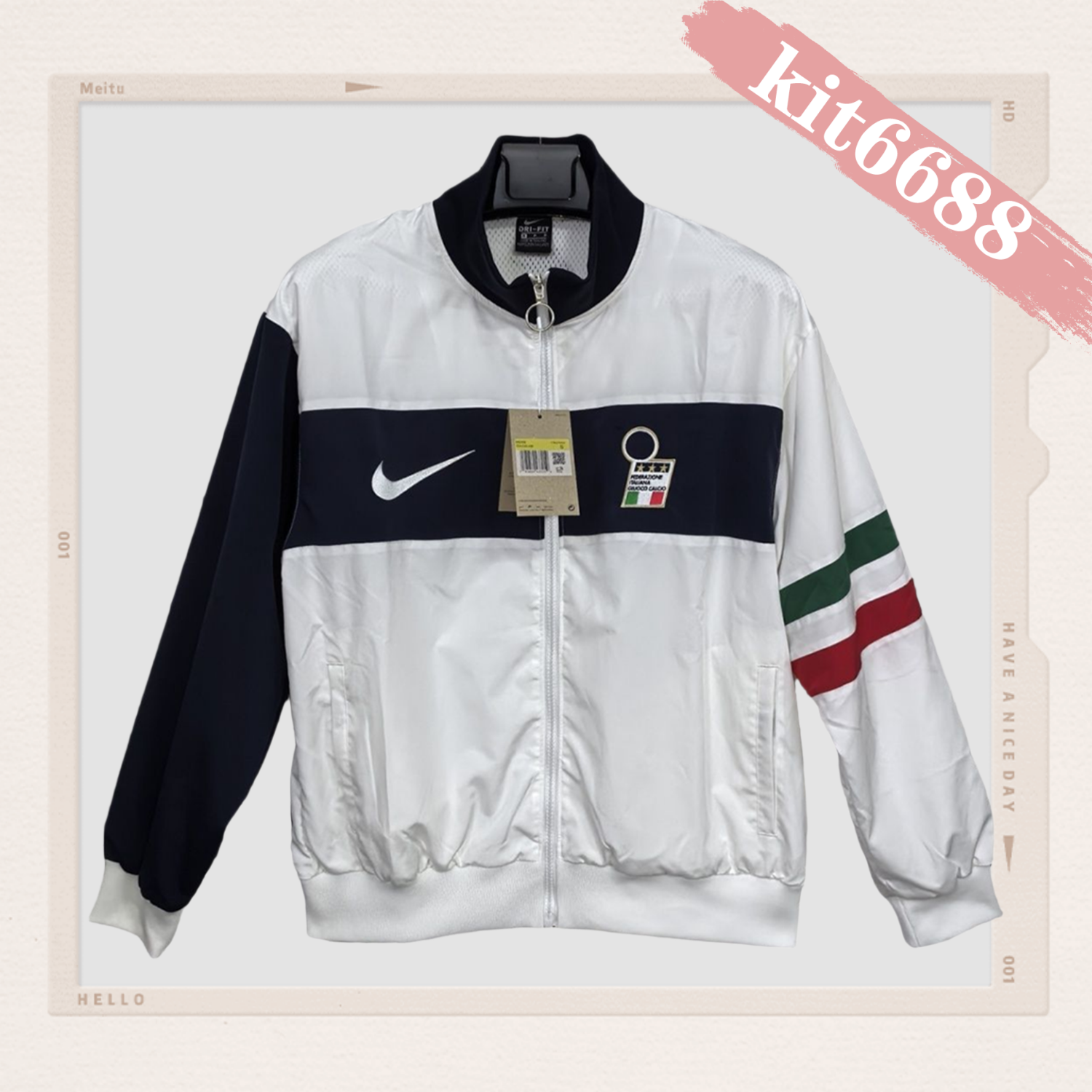 1996 Italian vintage waterproof windbreaker