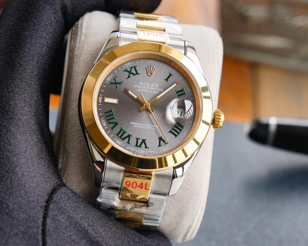 Rolex Watch DATEJUST 41MM SMOOTH BEZEL WIMBLEDON DIAL