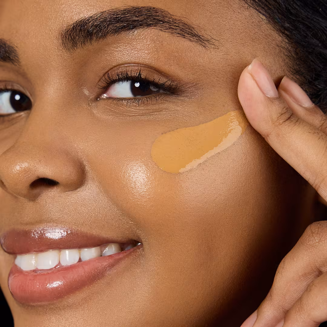 PÜR Minerals  4-in-1 Skin Tint Mineral Sunscreen Broad Spectrum SPF 50