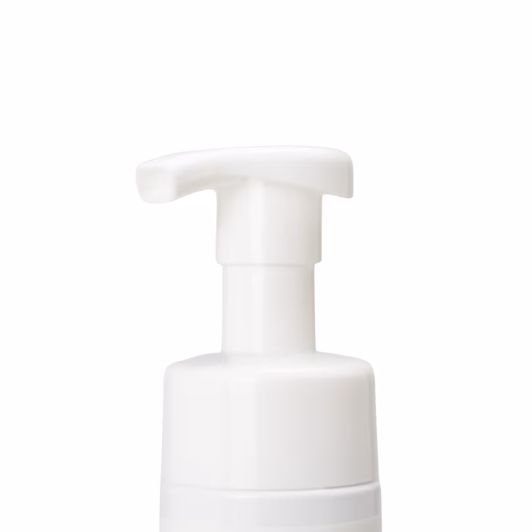 élan beauté & supplies  Lash Shampoo