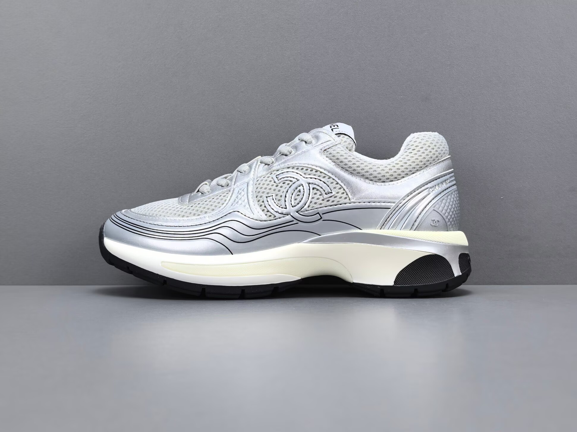 CHNE1 Leather Low Top Sneakers - CCSHOES