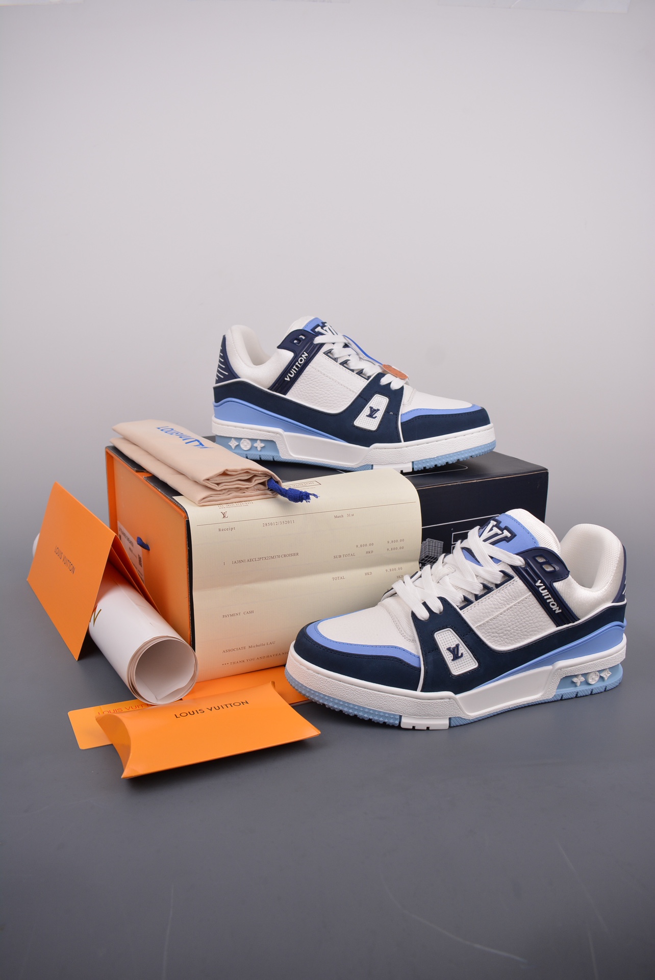 Louis Vuitton Trainer Sneakers (High Quality Version)