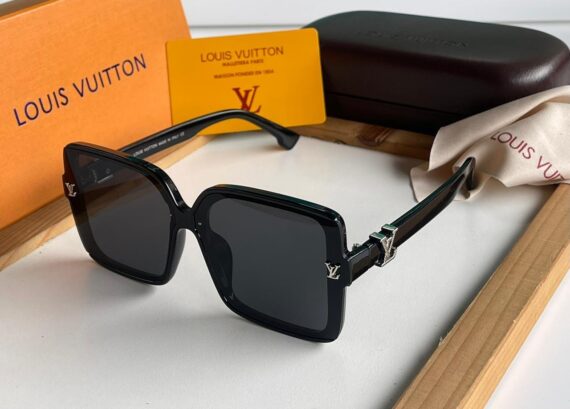 Louis Vuitton sunglasses 10