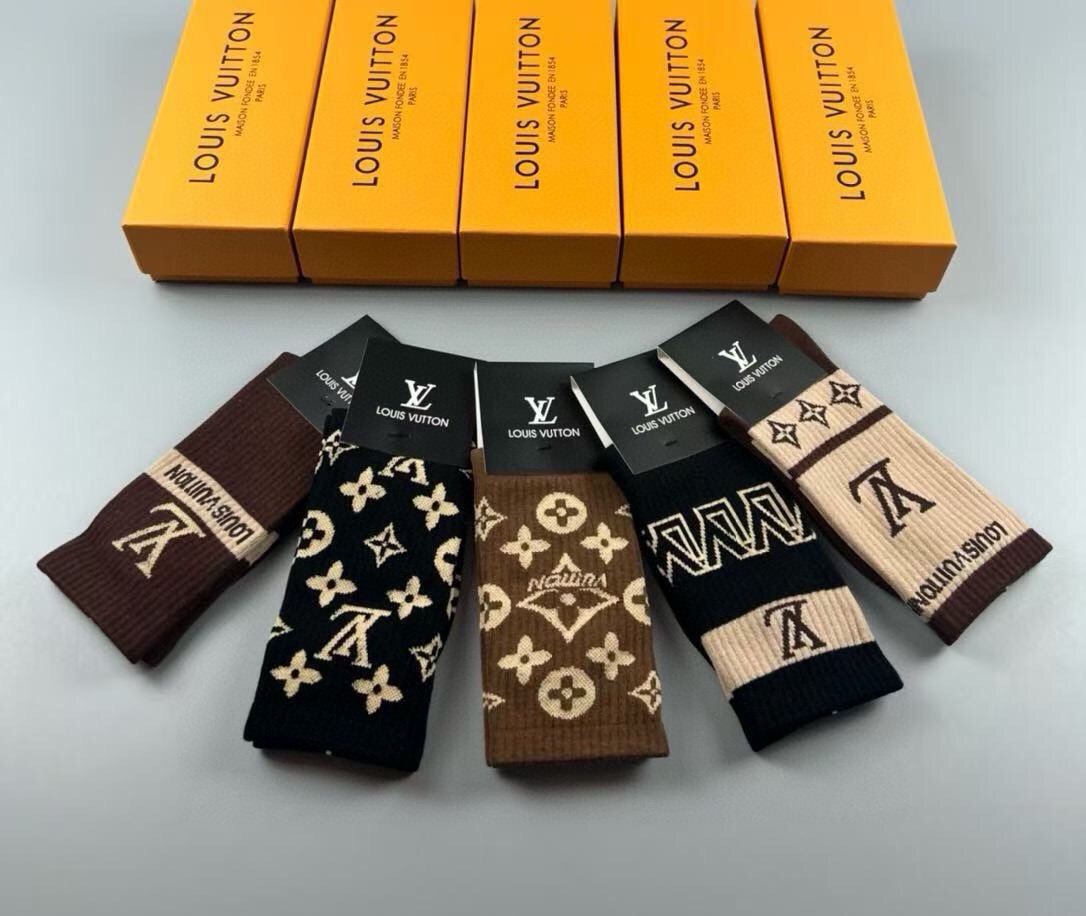 LV Crew Socks [5 pairs per box]