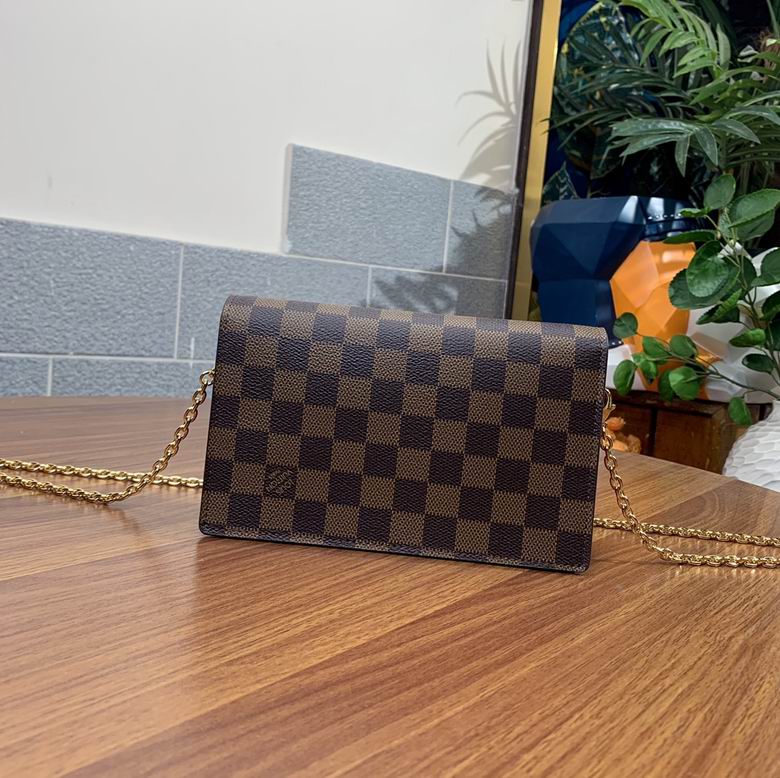 LV BLN60222 19X12.5X4