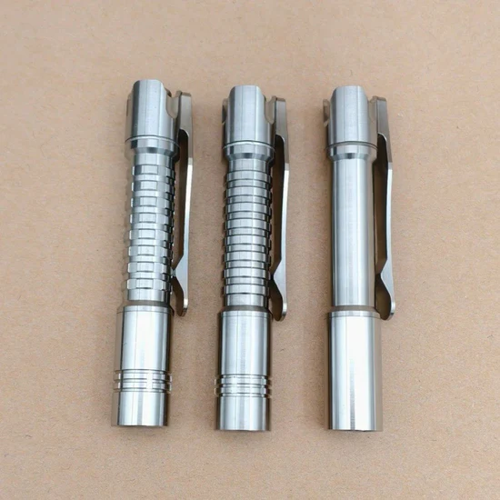 ReyLight MK3 Pineaplle mini Ti Flashlight