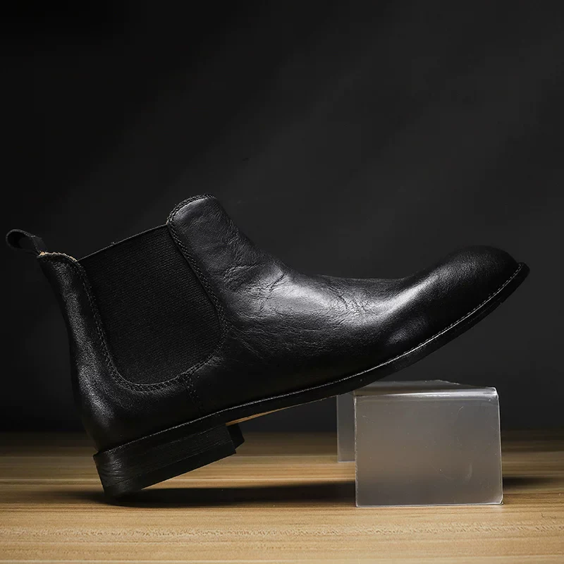 Men's handmade pointed chelsea boots