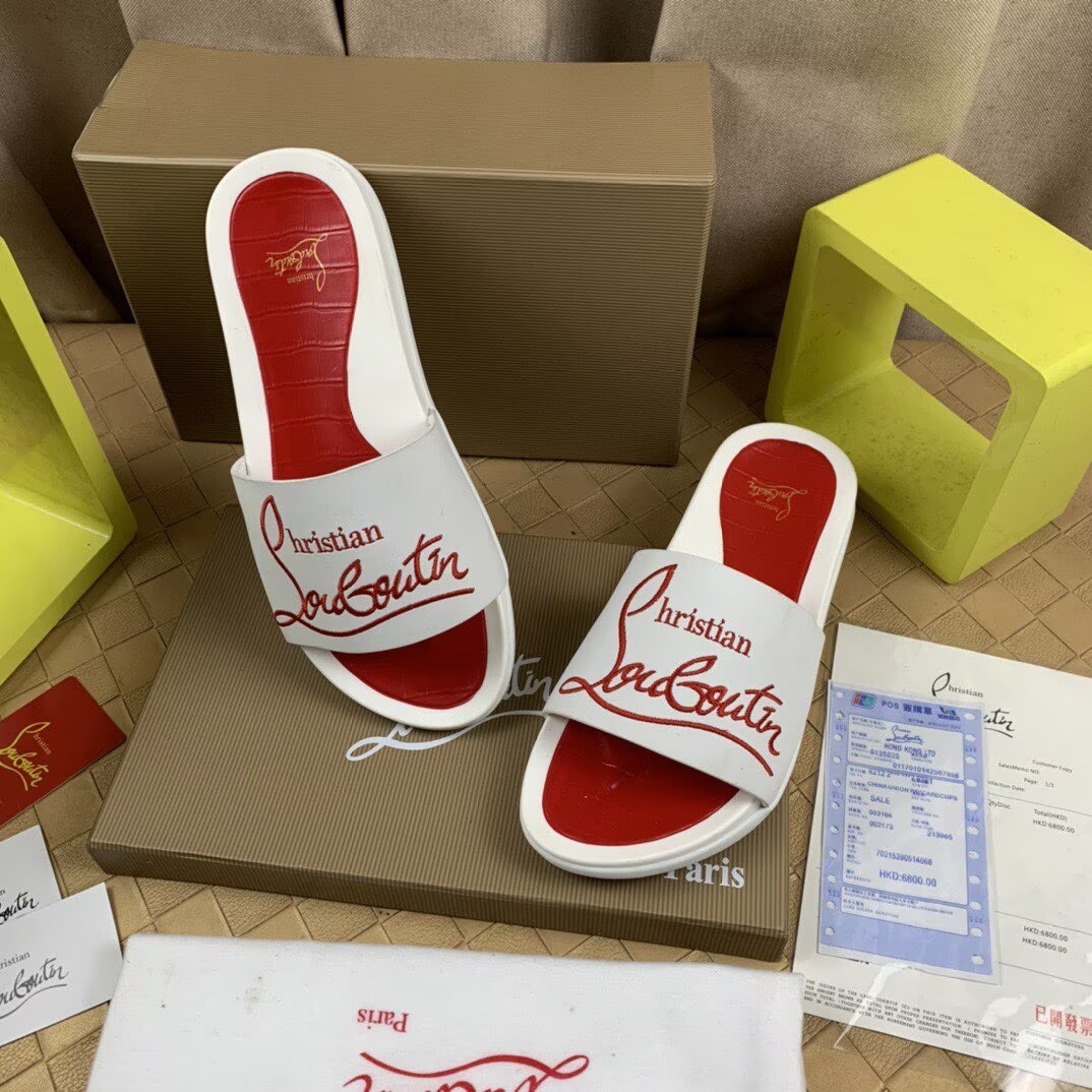 CHRISTIAN LOUBOUTIN SLIPPERS - CCSHOES