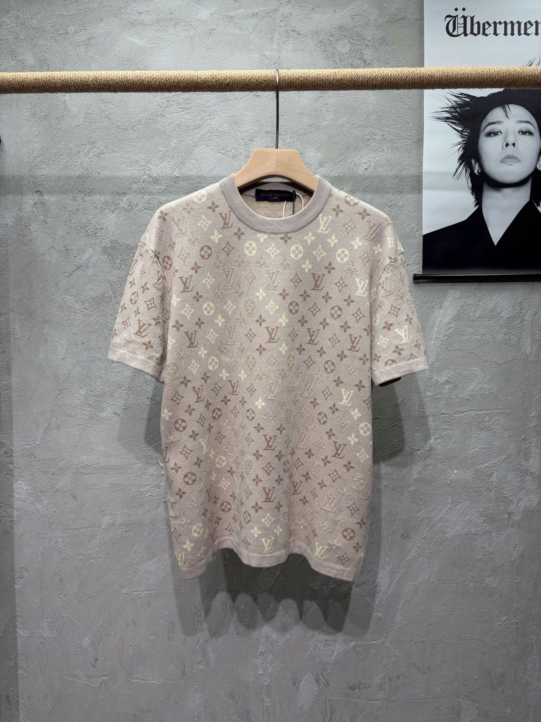 LV Men Monogram Knit T-Shirt