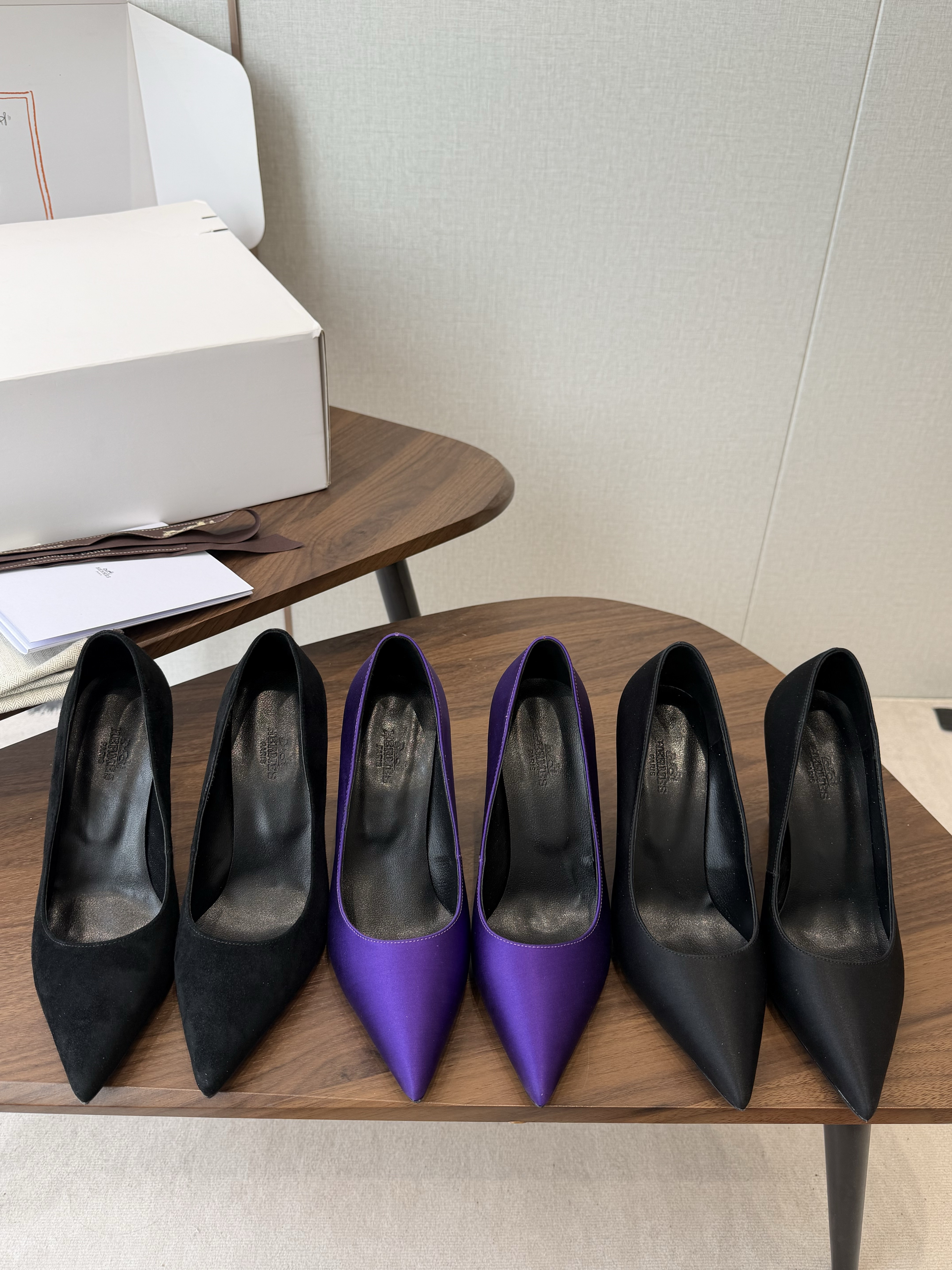 Hermès Pointed-Toe Pumps