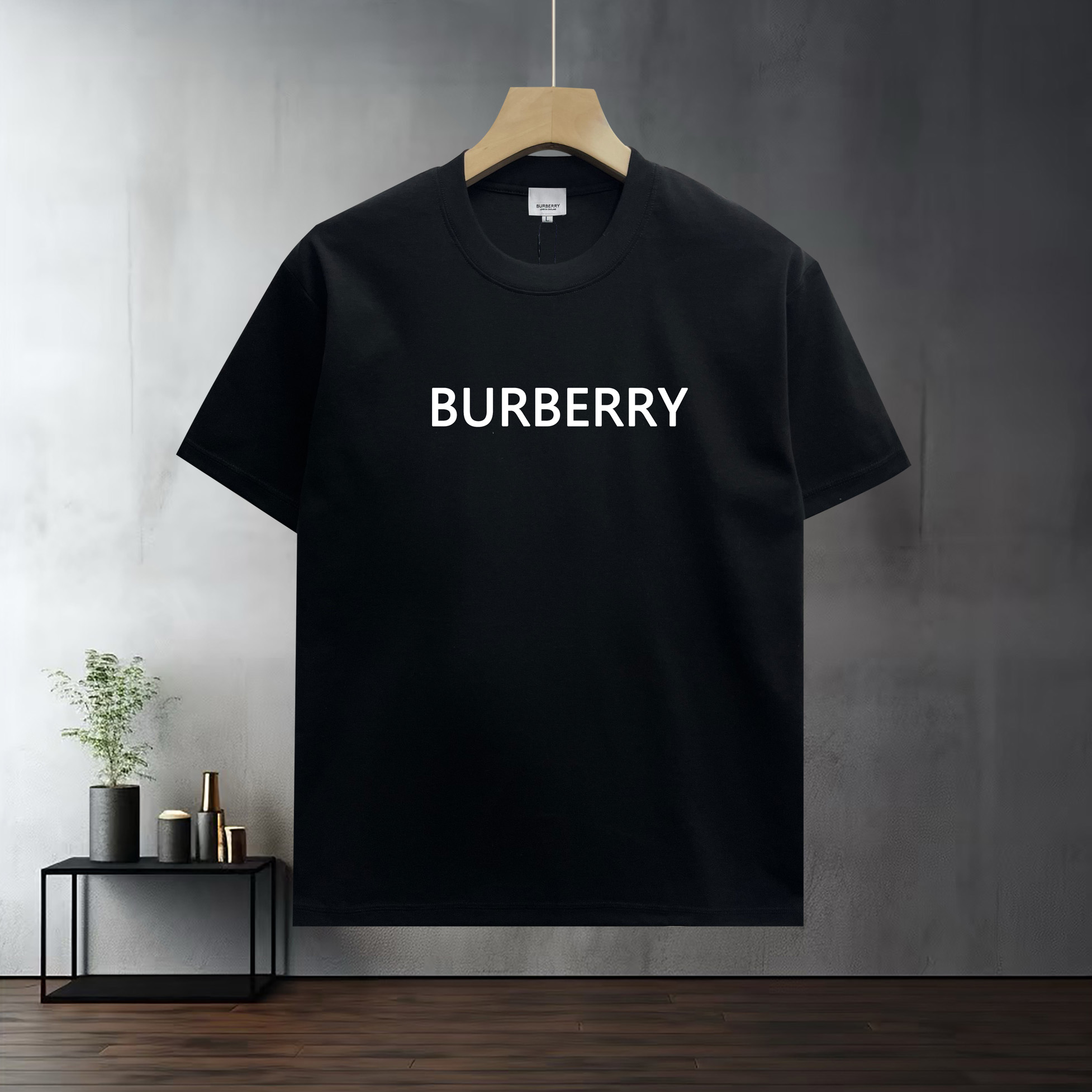 Burberry Style Classic Typography Logo T-Shirt