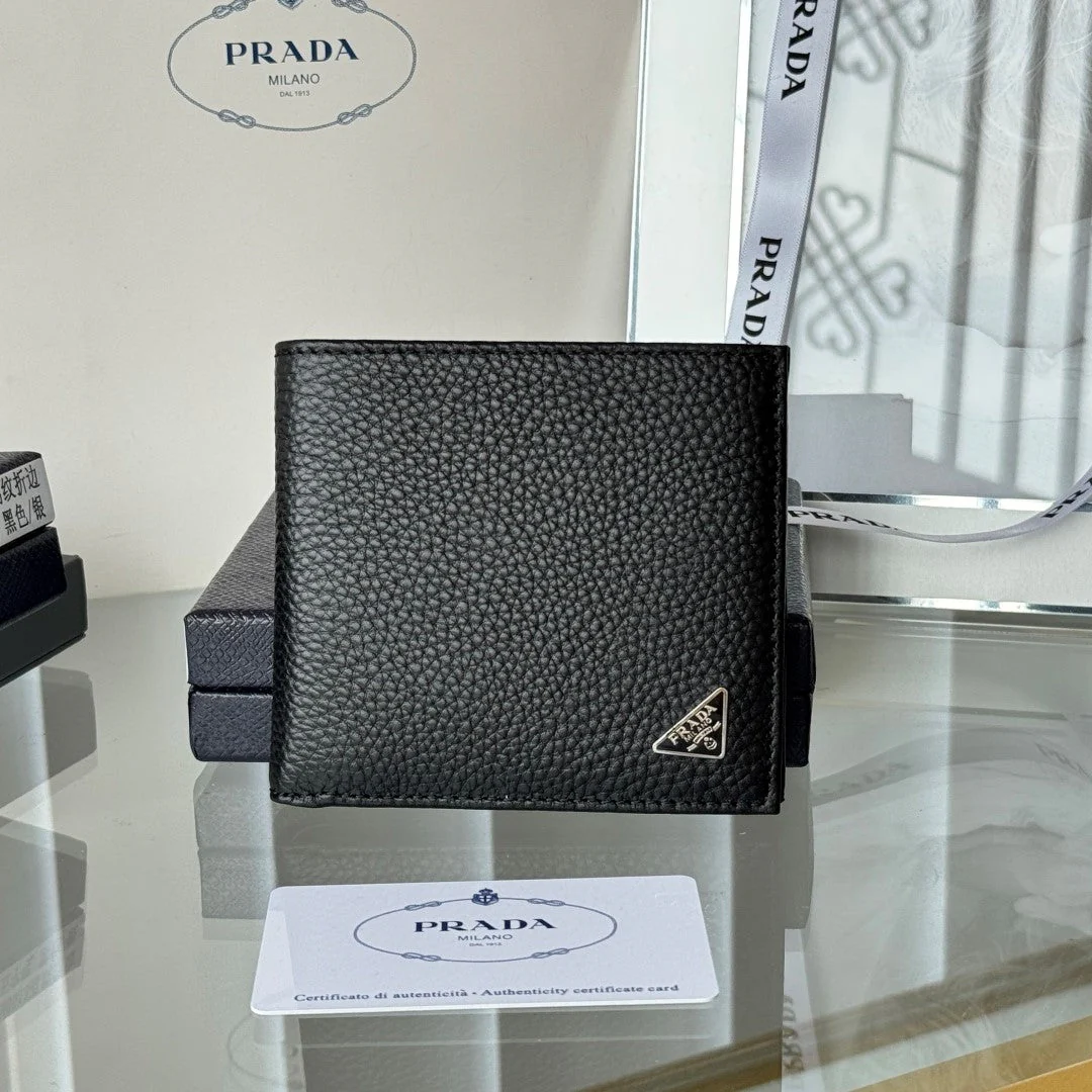 Prada  Metal Triangle Logo Wallet 11cm Black lychee-grained cowhide