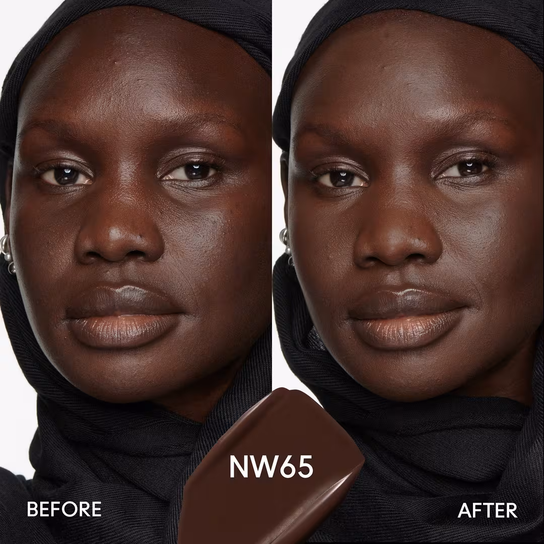 MAC  Studio Fix Fluid SPF15 24HR Matte Foundation + Oil Control