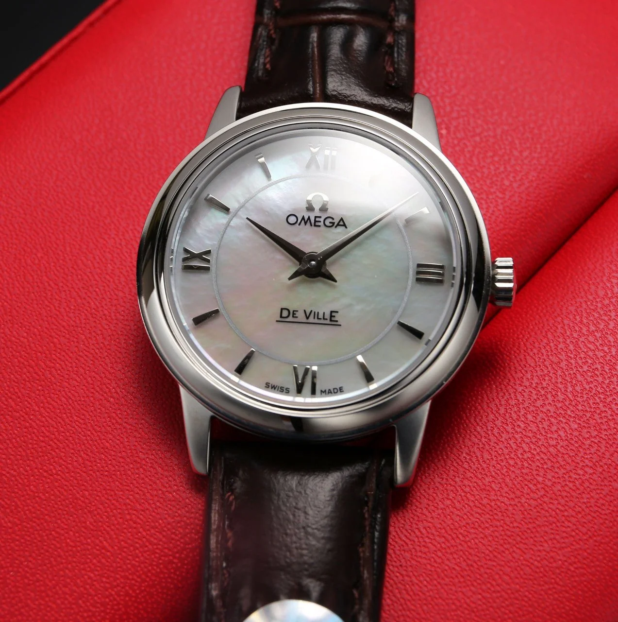Omega Watch DEVILLE PRESTIGE 27MM QUARTZ LEATHER STRAP