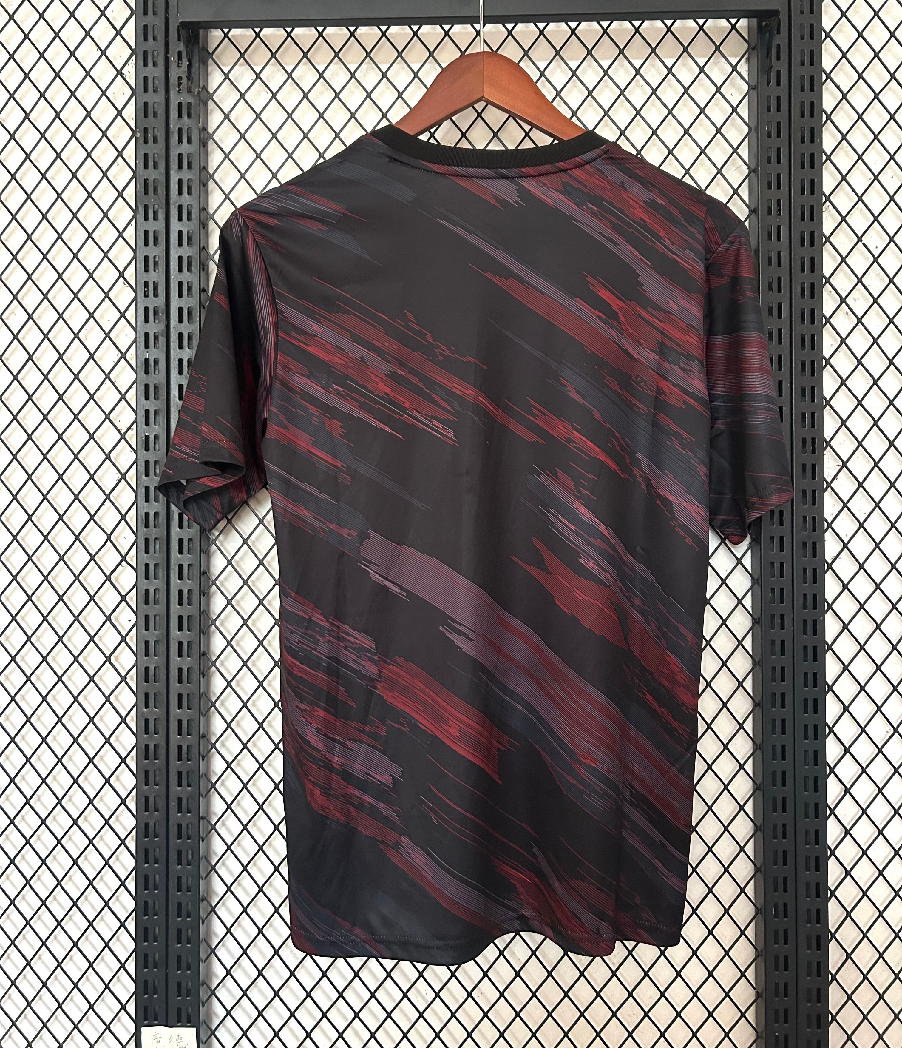 2025/2026 Bayern Munich Pre-match Football Jersey (Fan Edition)