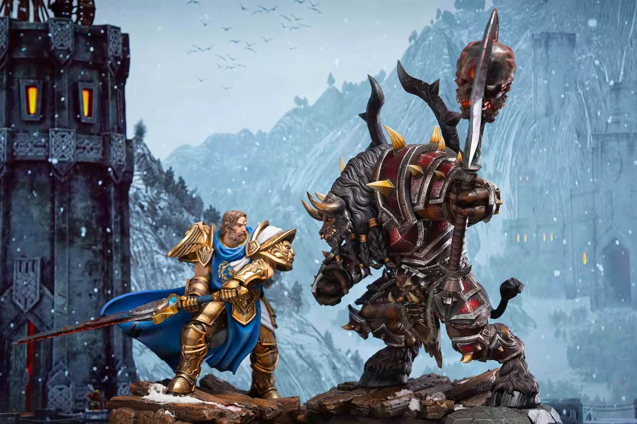 Warcraft - Human Field Marshall vs. Tauren Warlord | 1:8 Resin Statue | by Laughing Skull Studio