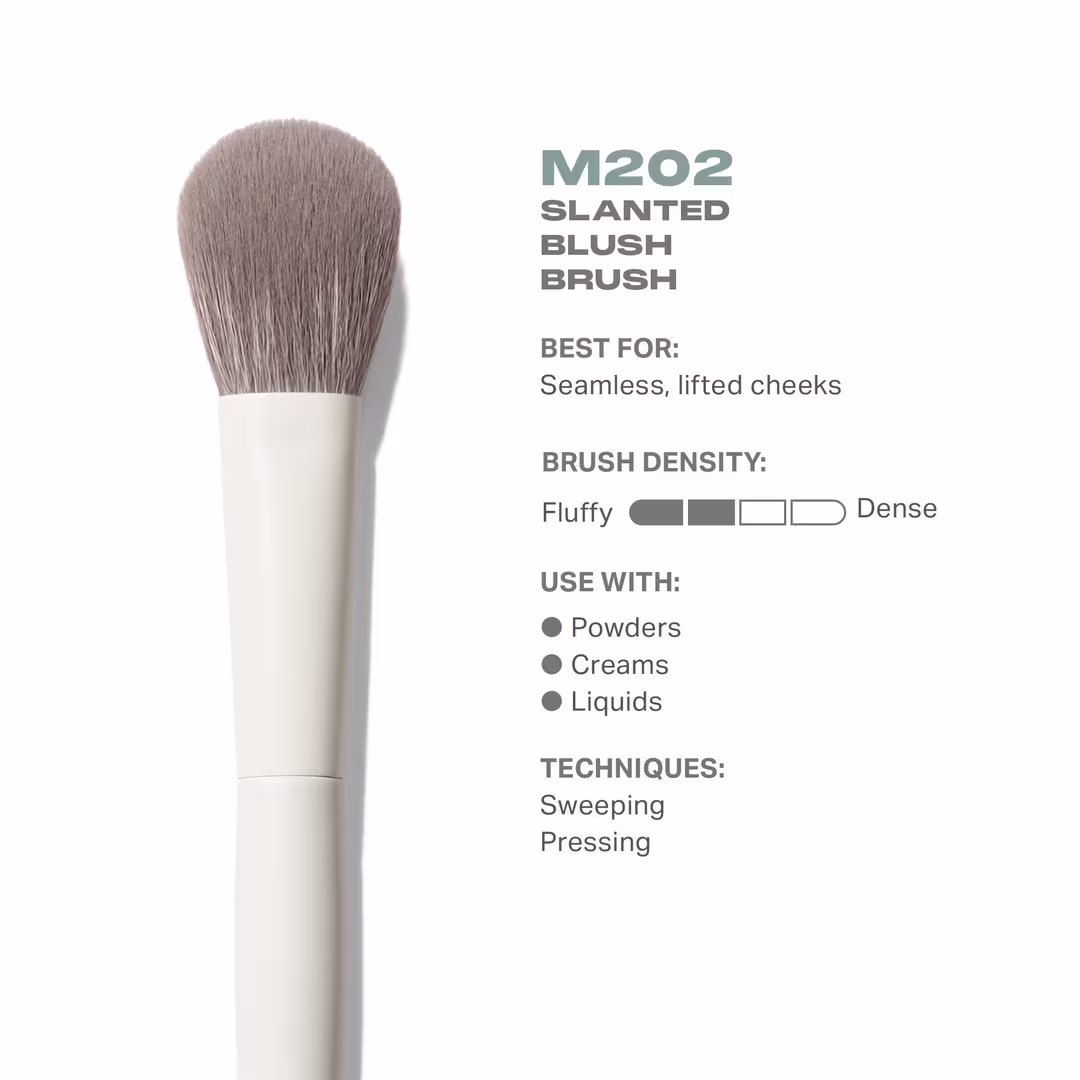 Morphe  M202 Slanted Blush Brush