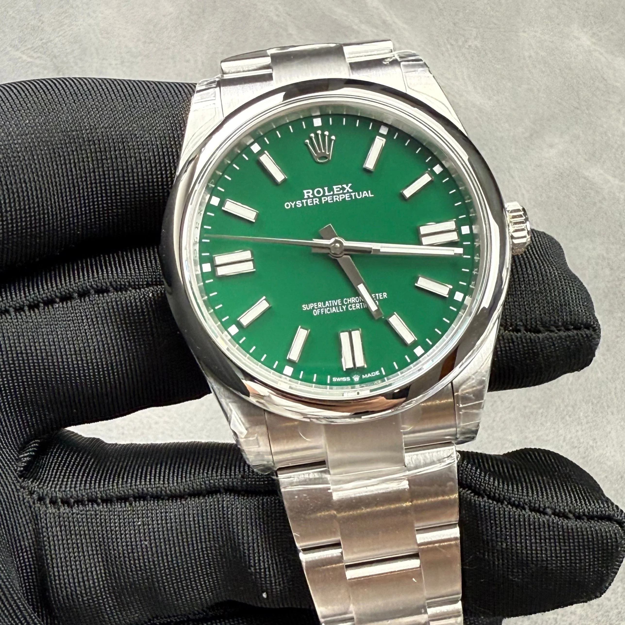 ROLEX Watch OYSTER PERPETUAL 41MM SILVER GREEN
