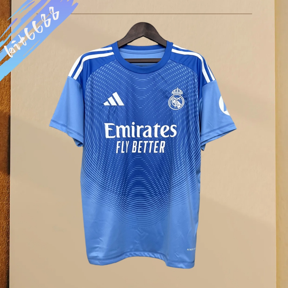 2025/2026 Real Madrid Special Edition Football Shirt （Fan Edition）