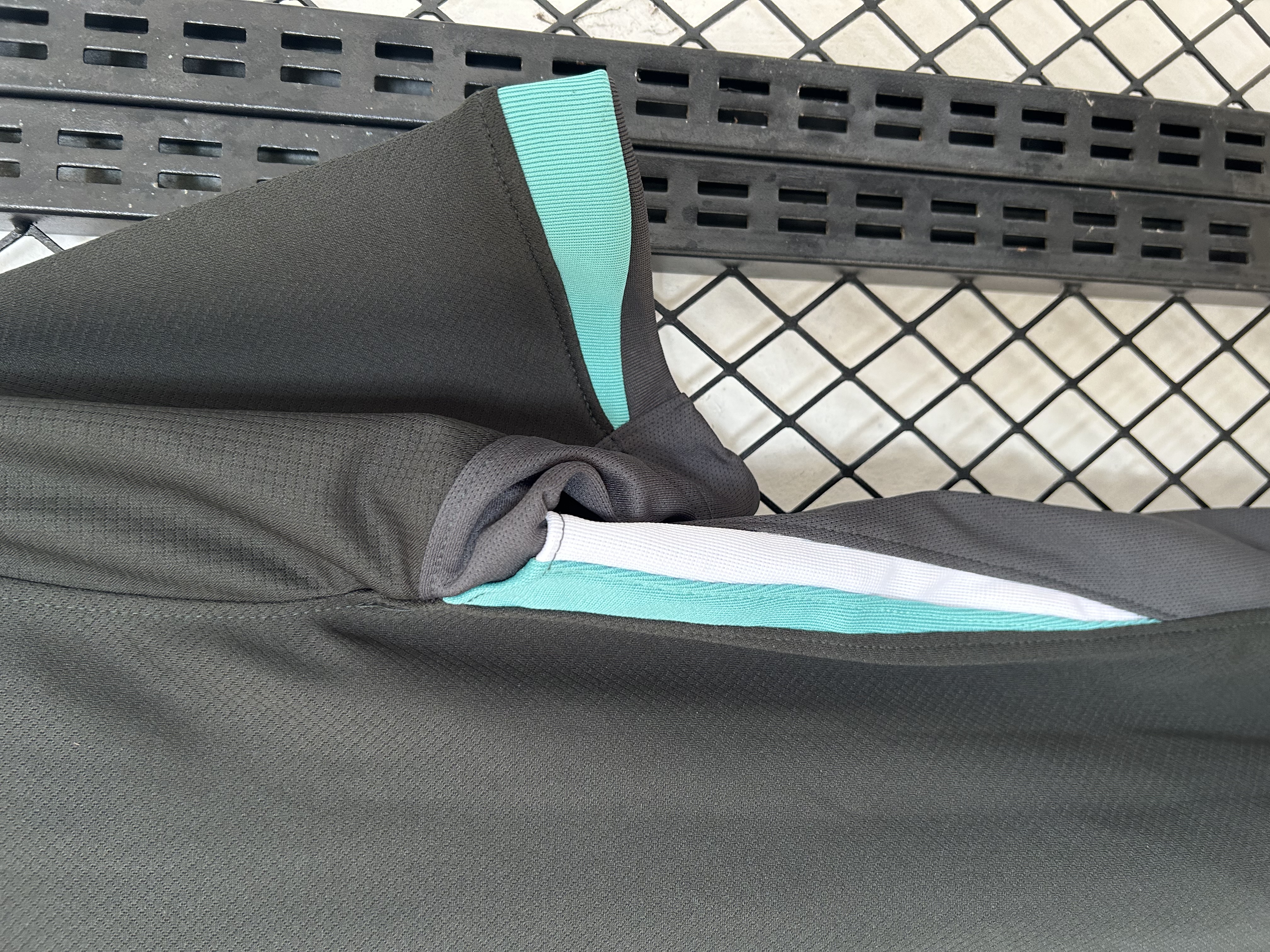 2024/2025 Liverpool Away Football Shirt (Fans)