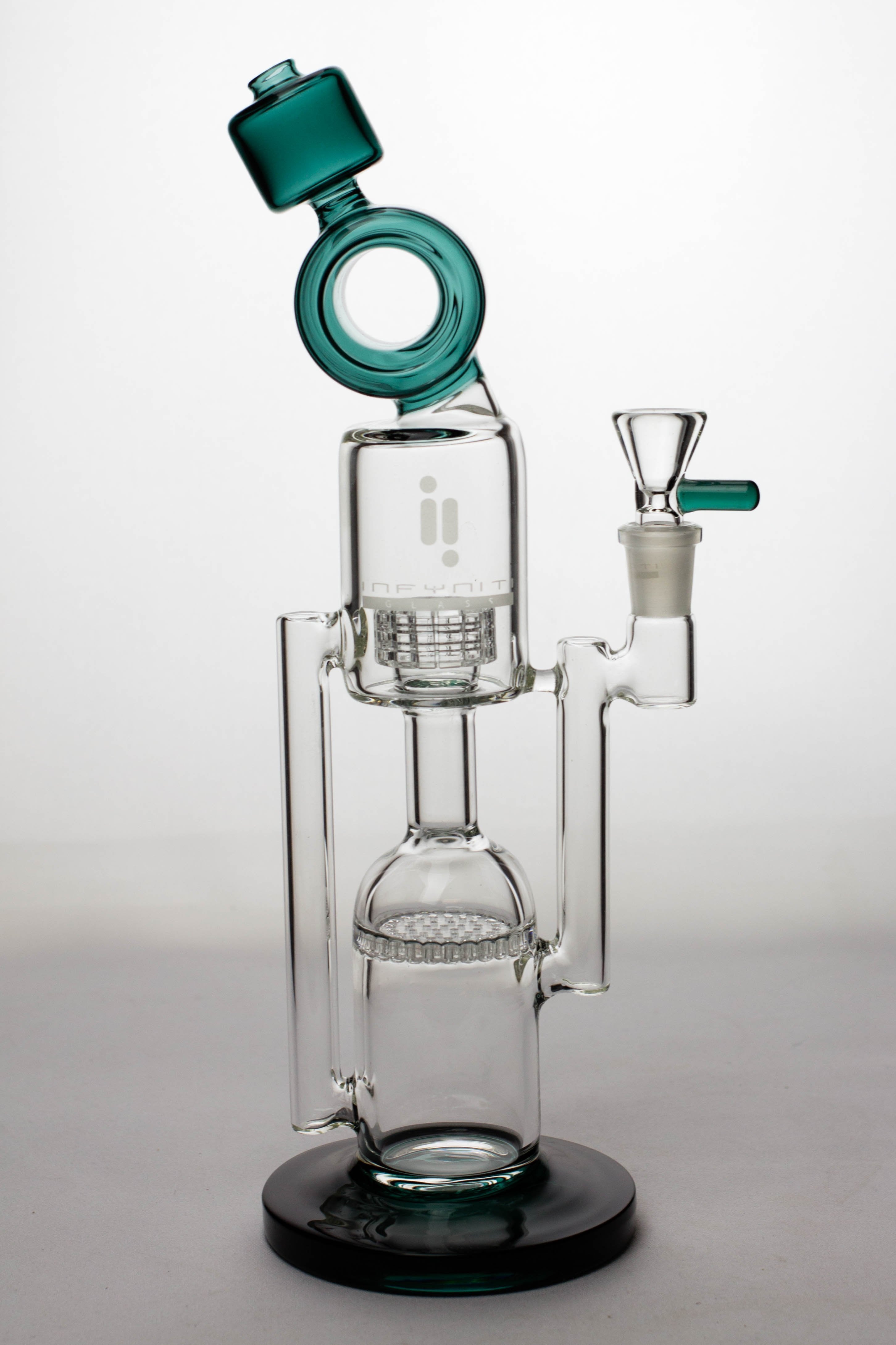 12 infyniti glass honey comb and shower head diffuser recycled bong