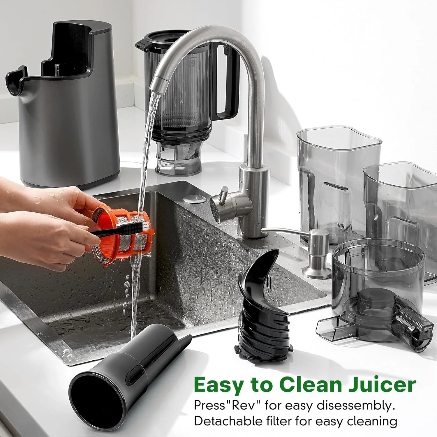 YPONE Cold Press Juicer, Masticating Juicer with 5.4" Wide Feed Chute, 350w Slow Juicer Machines Fit Whole Vegetables and Fruits,Juice Extractor Machine with High Juice Yield, Easy to Clean(Black)