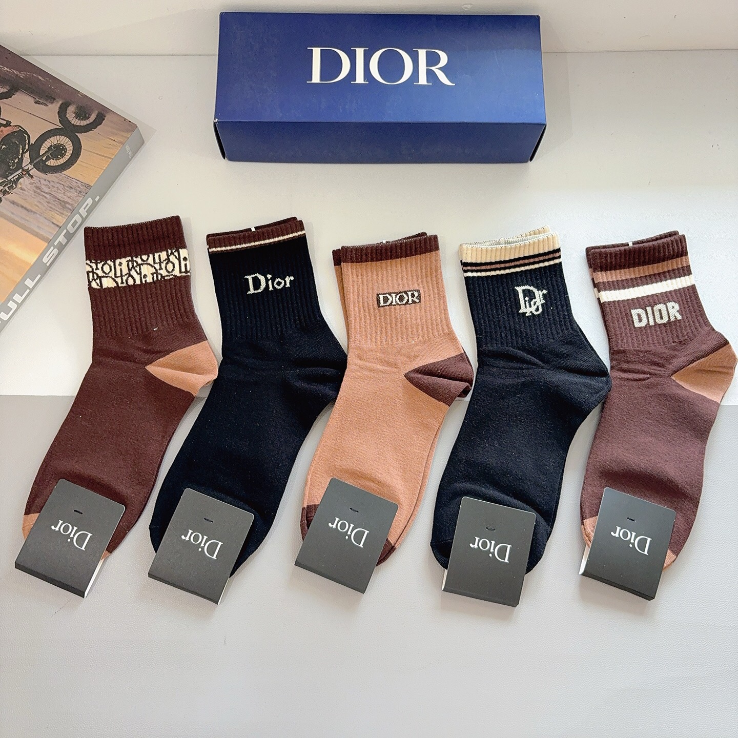 D New Style Mid-Calf Cotton Socks Set  YVTS0301006