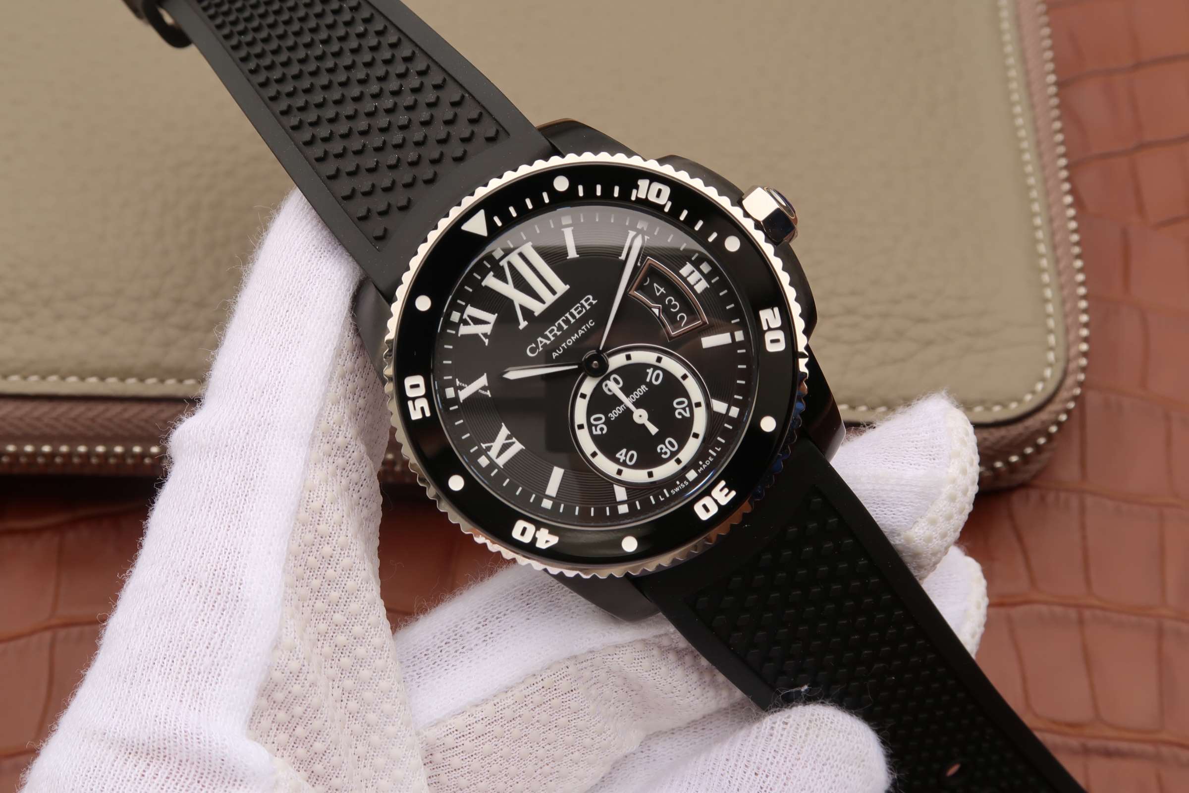 Cartier Watch CALIBRE DIVER 42 AUTOMATIC BLACK CASE STEEL BEZEL