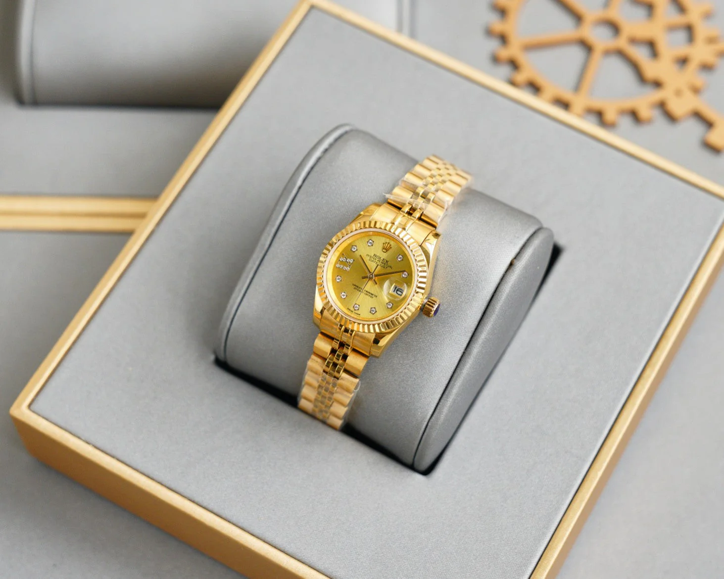 Rolex Watch DATEJUST 28MM GOLD CASE Watch