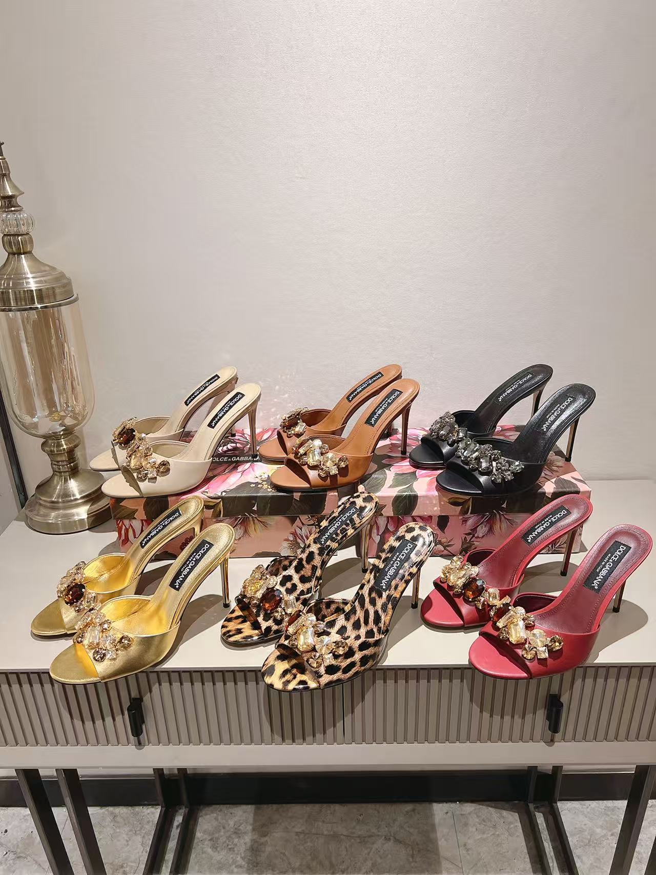 Dujiaban Pointed-Toe High Heels