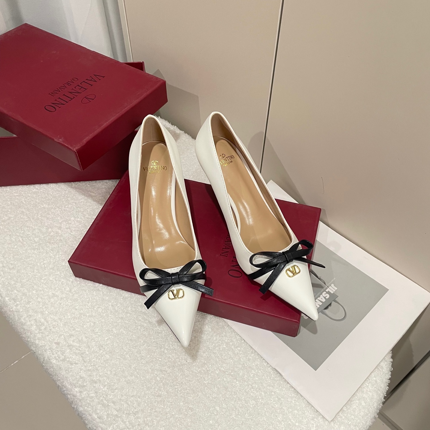 Valentino Garavani Micro VLogo Pointed Toe Contrast Bow Patent Leather Heels &  Slingback Pumps