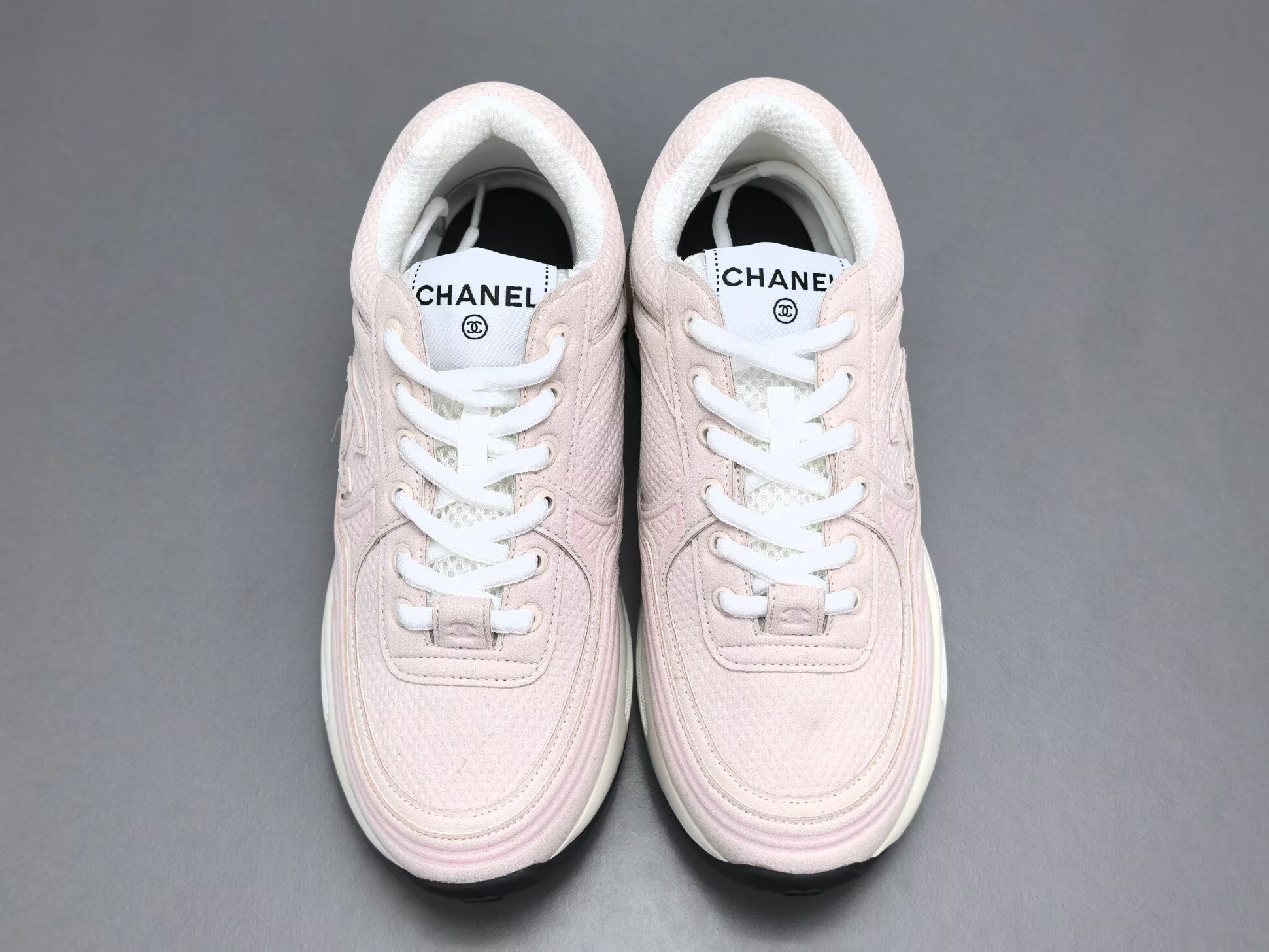 CHNE1 Leather Low Top Sneakers - CCSHOES