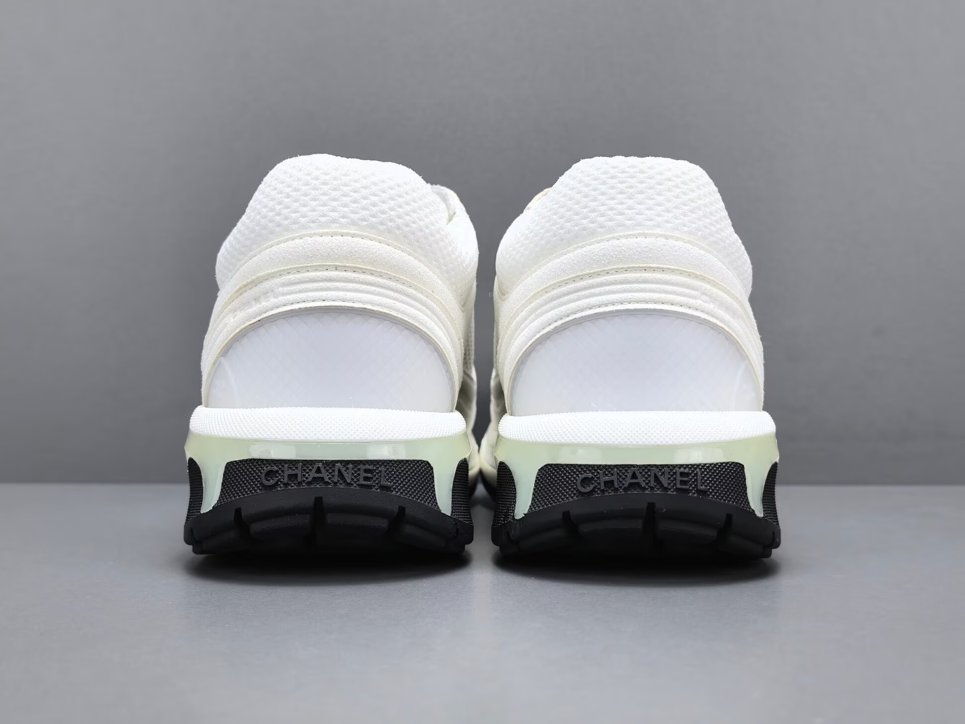 CHNE1 Leather Low Top Sneakers - CCSHOES