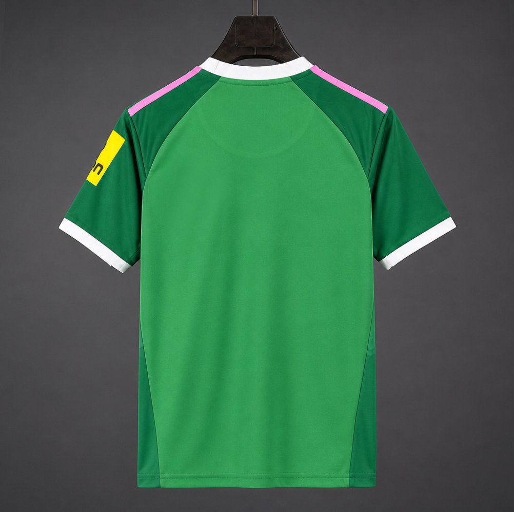 2026/2027 Newcastle United Goalkeeper Football Shirt (Fans version）