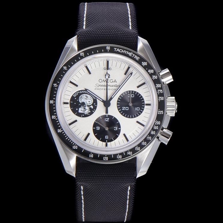 Omega Watch SPEEDMASTER MOONWATCH SNOOPY BLACK BEZEL TEXTILE