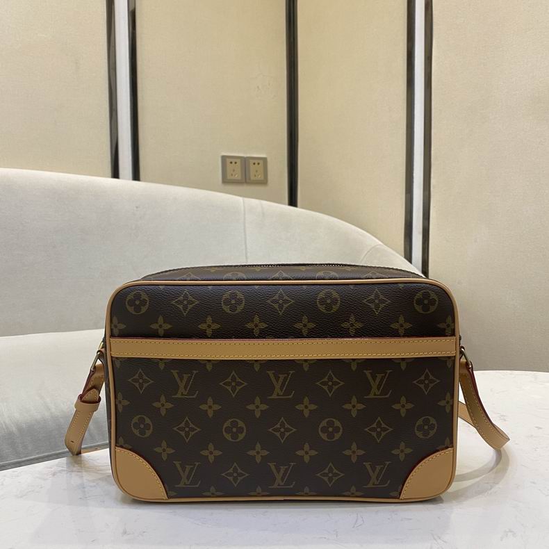 LV M51272 29x19x7.5 cm gf