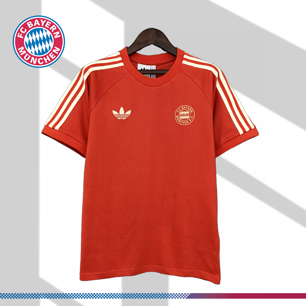 FC Bayern Munich black cotton T-shirt