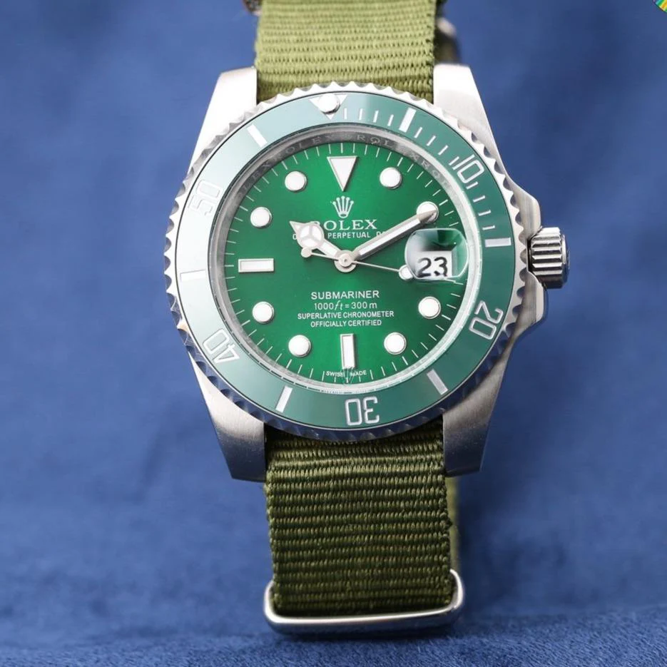 Rolex Watch SUBMARINER DATE 40 HULK TEXTILE Watch