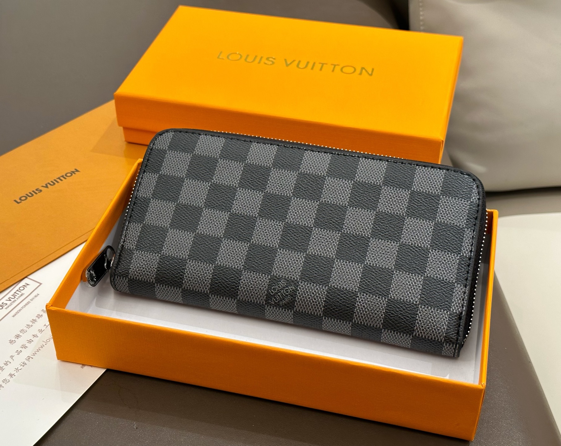 Flash Deal LV Louis Vuitton wallet Special Offer bag collection