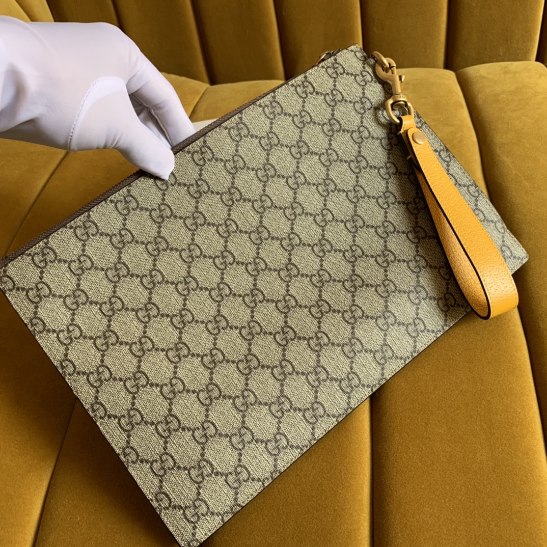 Gucci Neo Vintage GG Supreme pouch 476956