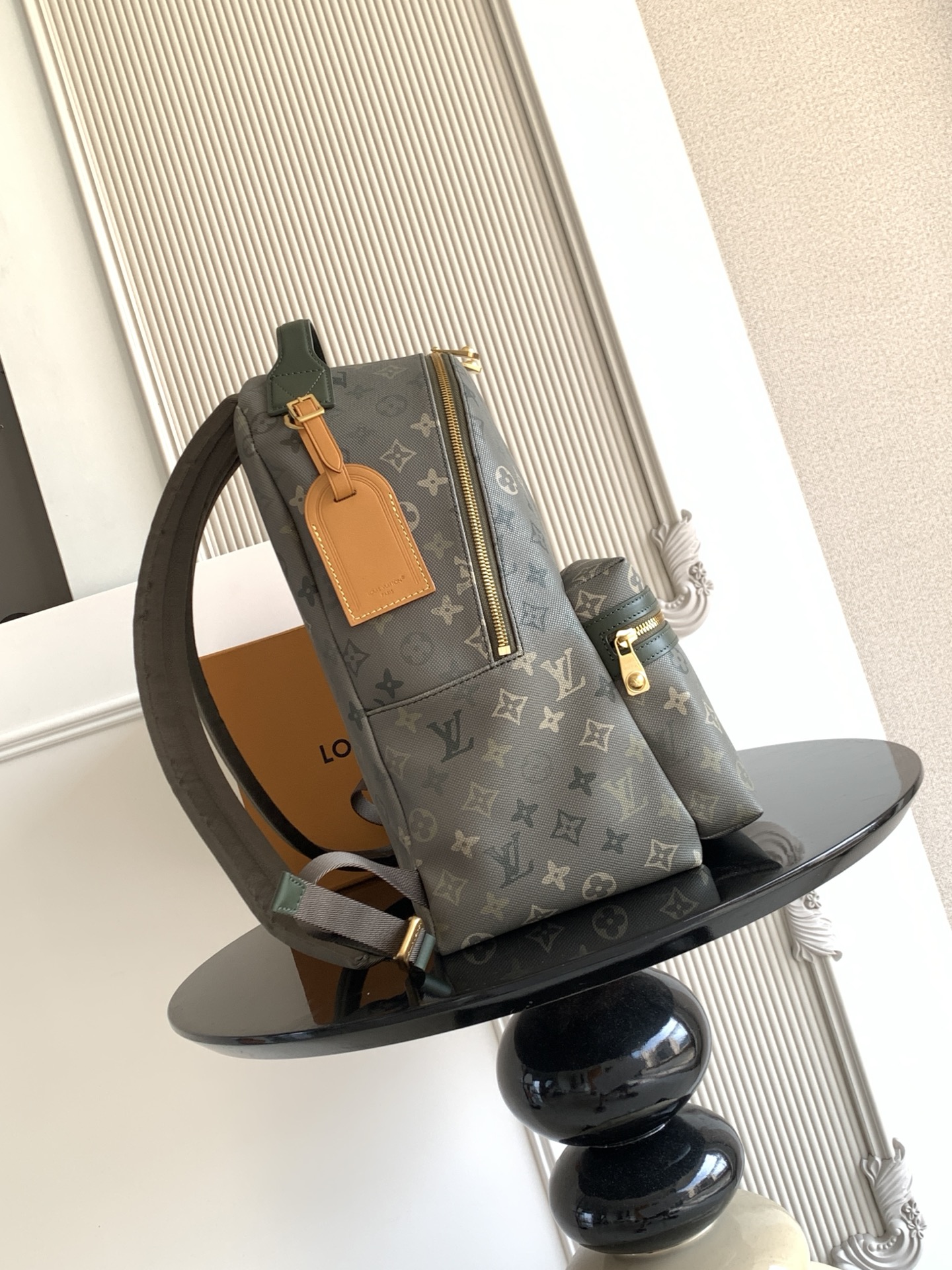 LV Discovery Small Backpack