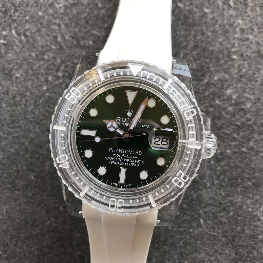 Rolex Watch SUBMARINER DATE 40 CUSTOM SAPPHIRE GREEN DIAL Watch