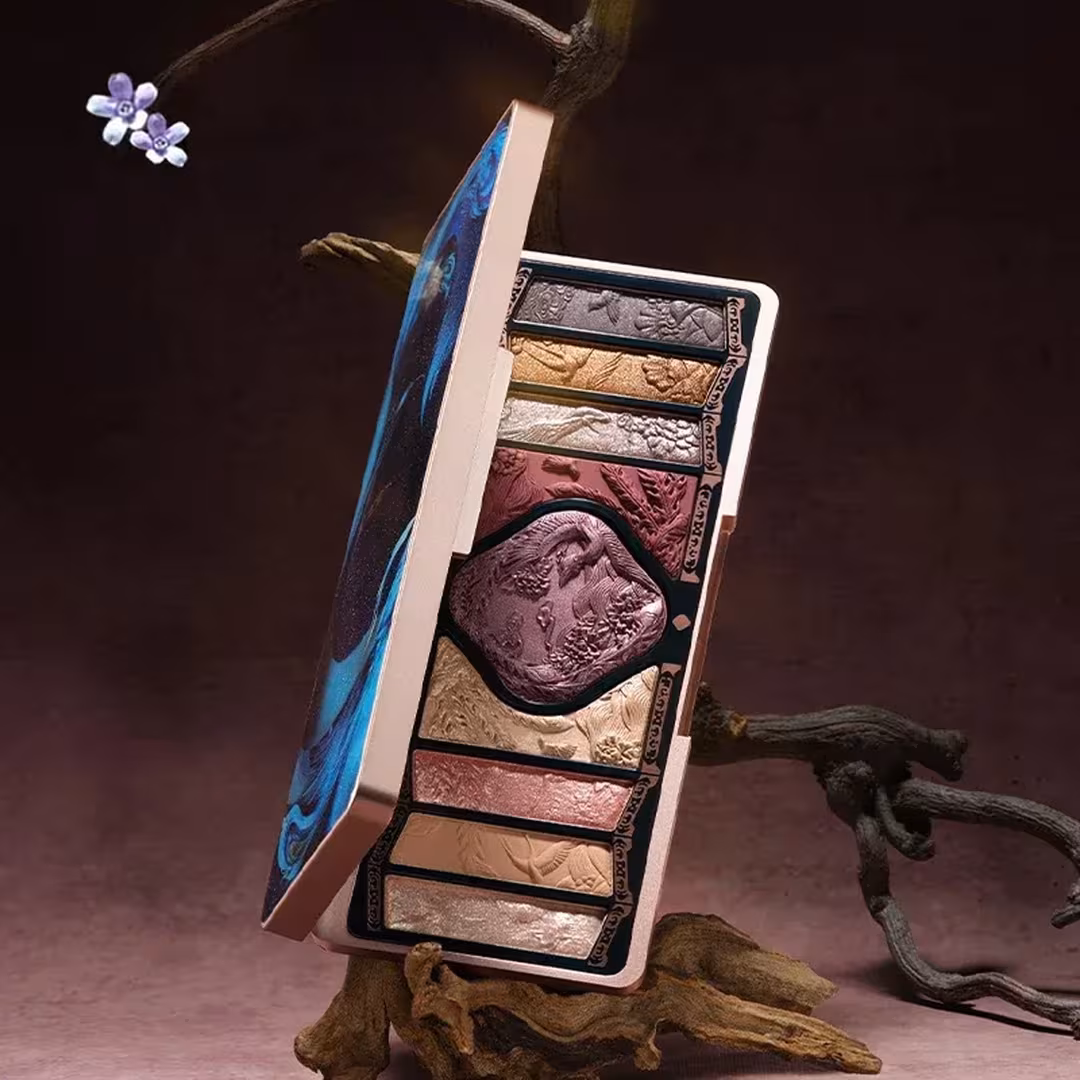 Florasis  Floral Engraving Phoenix Makeup Palette