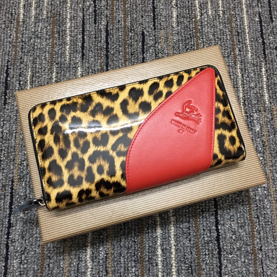[10A] Christian Louboutin Panettone Wallet