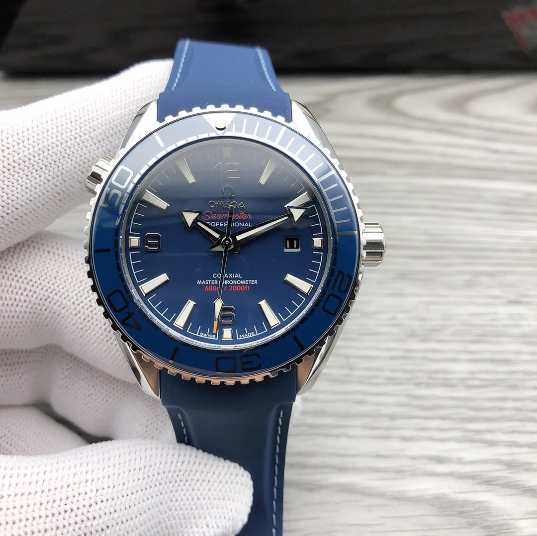 Omega Watch SEAMASTER PROFESSIONAL PLANET OCEAN 600M STEEL CASE BLUE DIAL