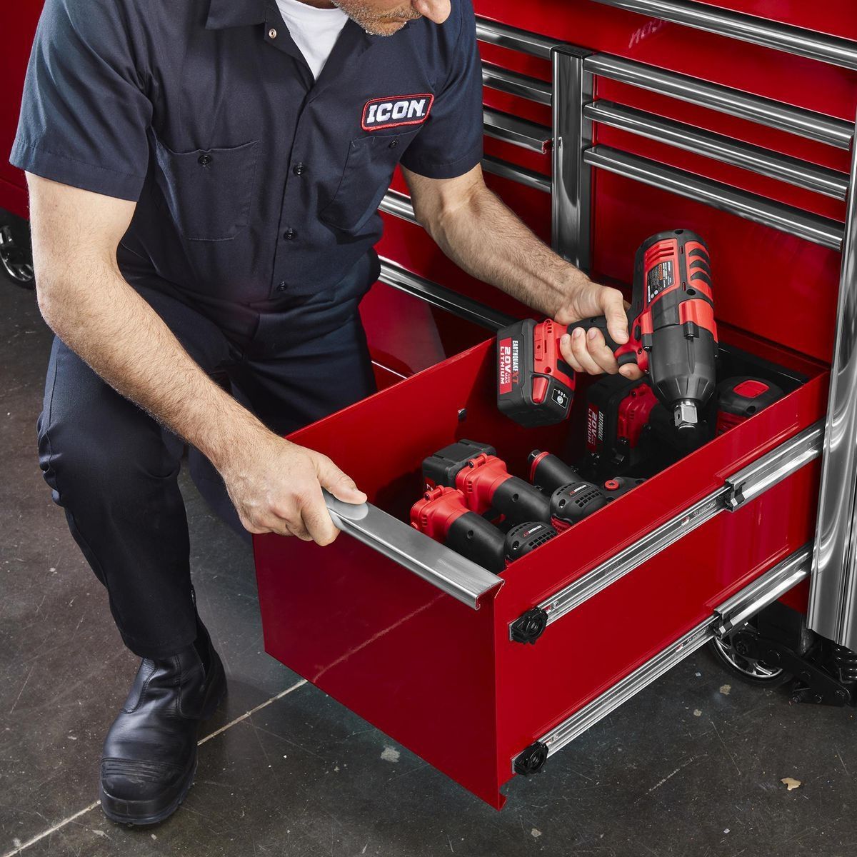 ICON 56 in. x 25 in. Professional Roll Cab, Red