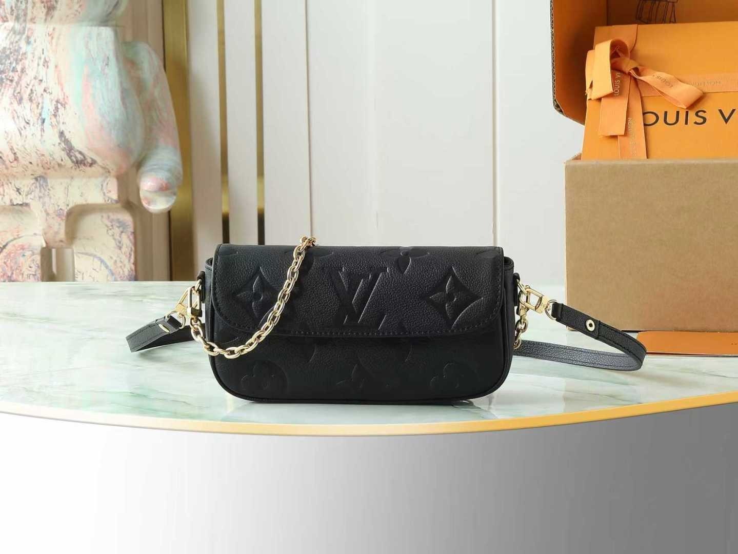 LV Wallet On Chain Ivy Bag