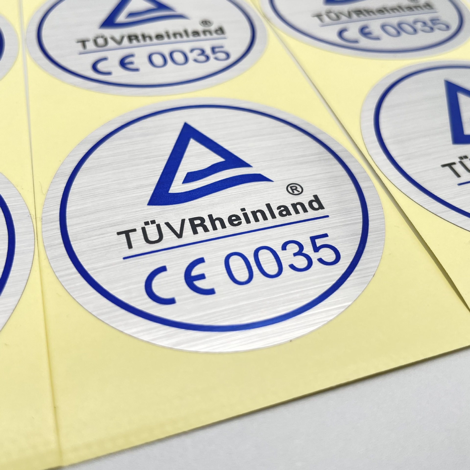High-temperature resistant label, brushed silver matte waterproof sticker, resistant to high and low temperatures -40 to 280 degrees, matte silver self-adhesive label