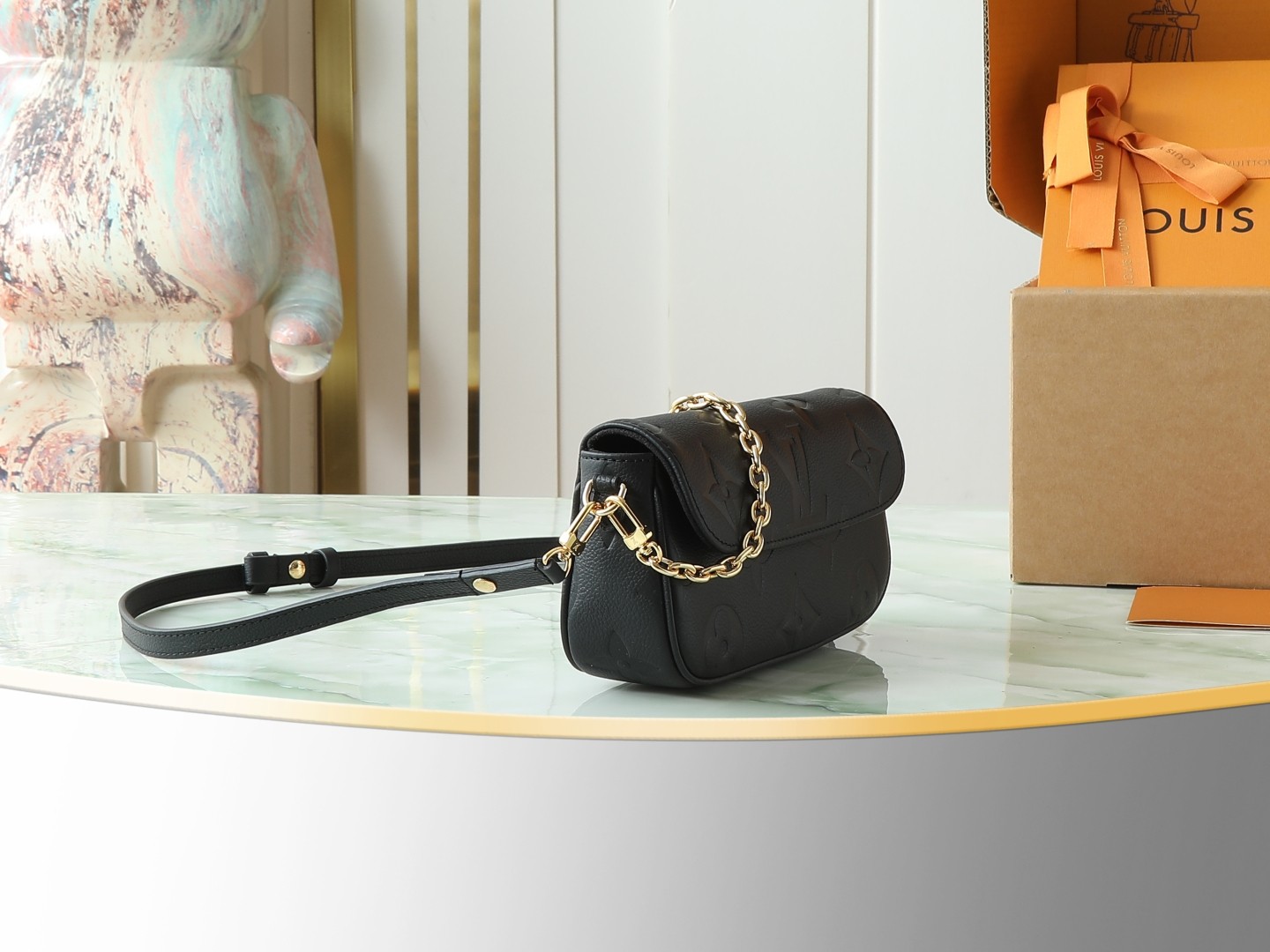 LV Wallet On Chain Ivy Bag